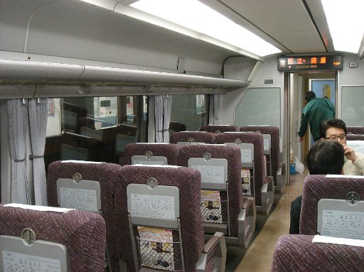 DSC07442.JPG - �ԓ����Y��ŉ��K�ł��B�܂��V�����̂ł��傤���H�H