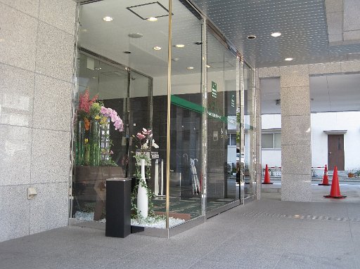 IMG_0089.JPG - �z�e���̓�����B�܂��A�V�����z�e���Ǝv���܂��B