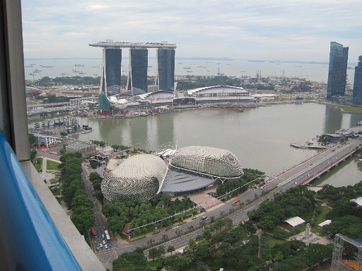 IMG_0684.JPG - �����̃x�����_����̌i�F�ł��B