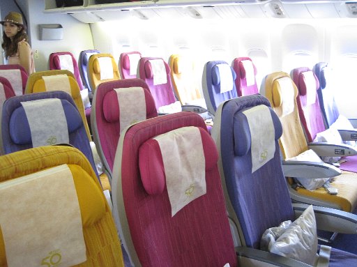 IMG_1005.JPG - �^�C�q��̋@���̓J���t���ł��łɃ^�C���[�h�S�J�I�I�ł��A����̓^�C�ɂ͍s���܂��񂪁B�B�B