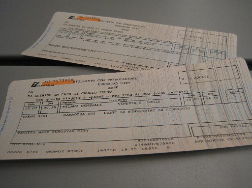 IMG_1389.JPG - �`�P�b�g�͂�����ł��B