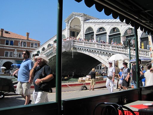 IMG_1639.JPG - ���A���g���̂ӂ��Ƃ�BAR�ŋx�e�B�ꏊ���ǂ��̂ō��߁B16���[���B