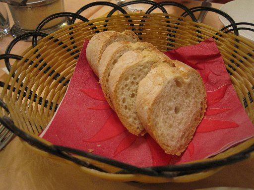 IMG_1717.JPG - �[�H�̓z�e���߂���31.5���[���B