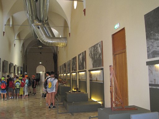 IMG_1762.JPG - �ٓ��͏��w���炵���l�łɂ�����Ă܂��B