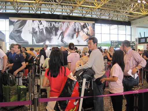 IMG_2008.JPG - �^�C�q��A�卬�G�B�B�B�B�B�ł��r�W�l�X�p�J�E���^�[���g�����̂ŏ�����܂����B