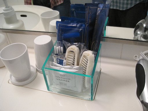 IMG_2114.JPG - �A���j�e�B�́A�o�u���ǂ������ł��ˁB