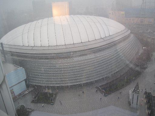 IMG_2776.JPG - �����猩���铌���h�[���B�����h�[���z�e���̑�햡�ł��B��E�E�E�B