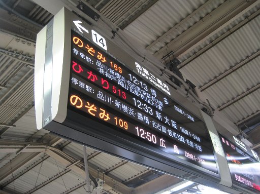 IMG_2830.JPG - �v���Ԃ苞�s���s�ł��B�̂��݂ŏo����