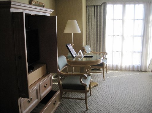 IMG_2990.JPG - �����͂����ԍL���ł��I�i�G�N�V�u���i�΁j