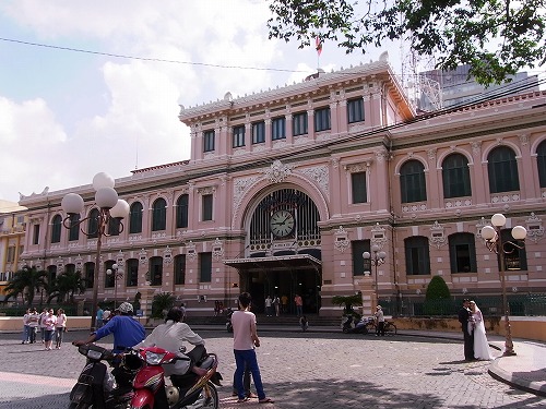 RIMG0147.jpg - �ŏ��͒����X�֋ǂł��B�t�����X����̌����B