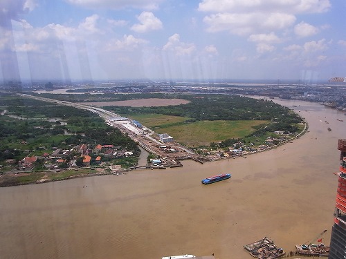 RIMG0270.jpg - ���R����H�ł��������H�H@�r�e�X�R�^���[saigon sky deck