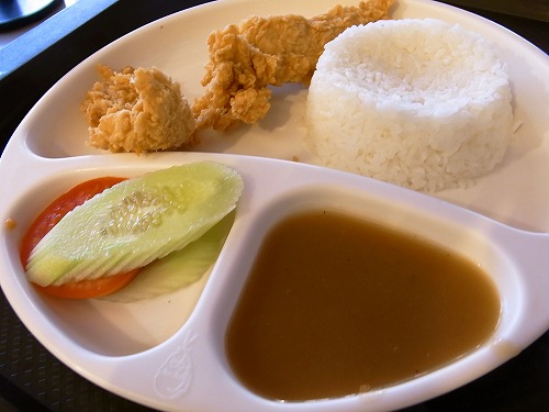 RIMG0308.jpg - 35,000�h���̃J���[�ƃ`�L���Z�b�g�B�����J���[�ł������Ȃ�ƌ����̂ł��傤���ˁB@KFC