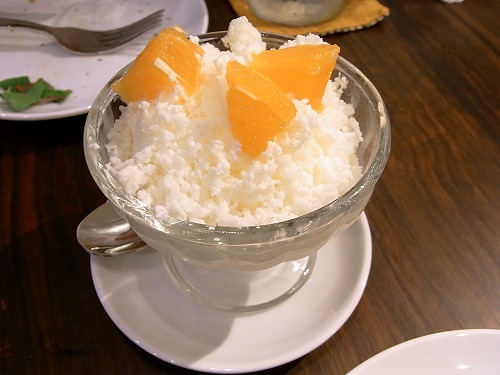 RIMG0432.jpg - �f�U�[�g�̃��[�O���g�Bfrozen yogurt 50,000@pizza4P's(hochiminh)