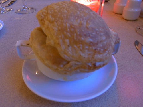 RIMG0490.jpg - ������̓X�[�v�ł��B�p�C��݂ł����B@legendhotel�����X�g����oggi