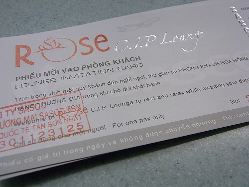 RIMG0557.jpg - NH932�i23�F55�j�ł��̂ł܂�1���Ԉȏ�]�T������܂��B�X�^�A���S�[���h��ROSE���E���W�֌������܂��B�ł��A�������E���W�ł��E�E�E�B@�^���\���j���b�g���ۋ�`