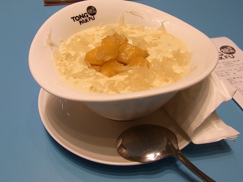 R0010075.jpg - �f�U�[�g�̓^�s�I�J�}���S�[�BTONGPAKFU�B����͌��\�����Ă肾�����������B���k�n�t���[�c�������ς�Ƃ����Ă���܂��B����B���������B