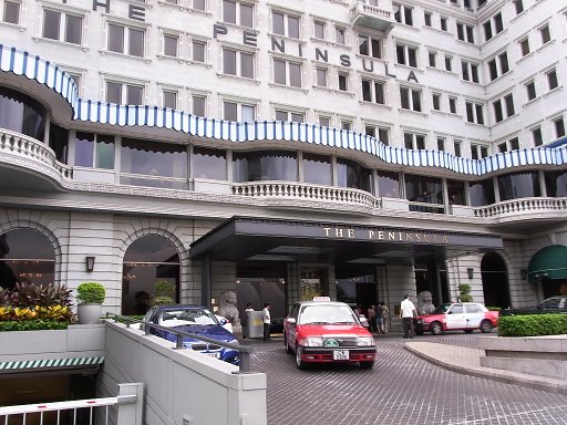 R0010452.JPG - �y�j���V�����z�e���ō��؂ȃg�C�����؂�āi�΁j�B